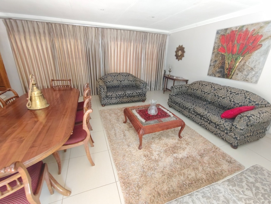 To Let 3 Bedroom Property for Rent in Pentagon Park Free State